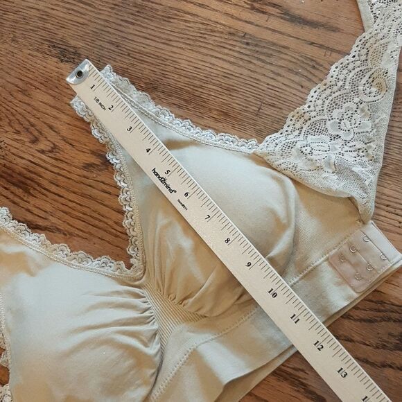 Bra Nude Laced and Lined - Picture 6 of 6